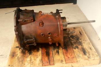 salg af Getriebe Massey Ferguson 7618