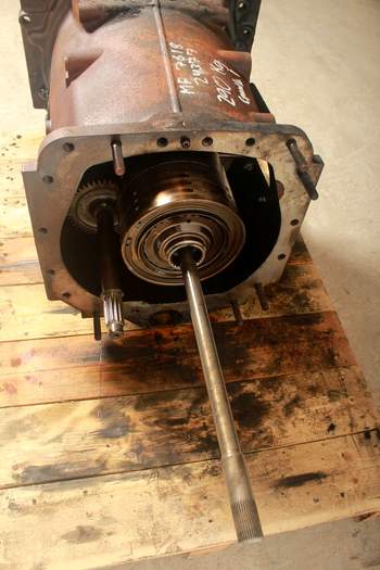 salg af Getriebe Massey Ferguson 7618