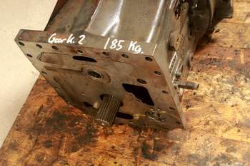 salg af Getriebe Massey Ferguson 7618
