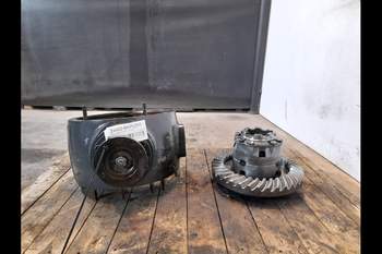salg af Hinterachsdifferenzial Fermec 860