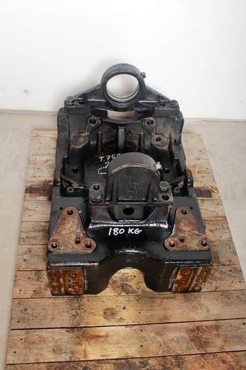 salg af Vorderachsbock New Holland T7550