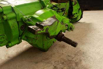 salg af Hinterachse Merlo MF30.6