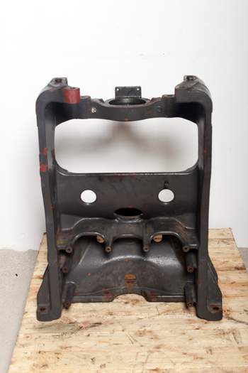 salg af Vorderachsbock Claas Arion 640