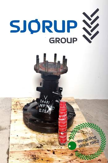 salg af Massey Ferguson 7490 LEFT Rear Half Axle