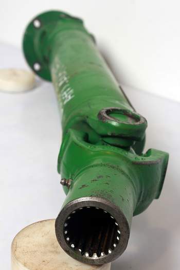 salg af Antriebswelle John Deere 7530