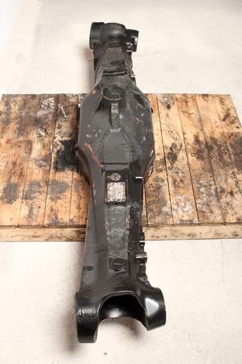 salg af Vorderachsgehäuse Case Puma 240