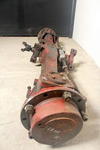 salg af Zerlegte Vorderachsen New Holland LB115