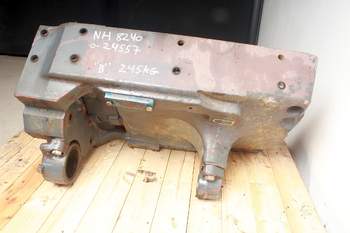 salg af Vorderachsbock New Holland 8240