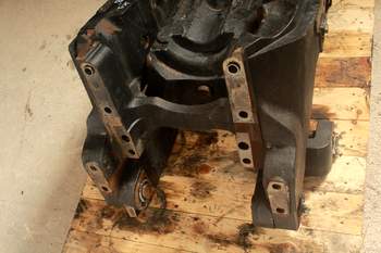 salg af Vorderachsbock Deutz-Fahr Agrotron 6180 TTV