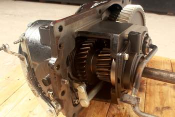 salg af Zapfwellengetriebe Deutz-Fahr Agrotron 6180 TTV