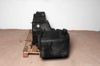 salg af Kraftstofftank New Holland M115