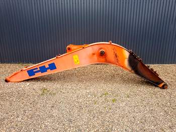 salg af Ausleger Hitachi EX135