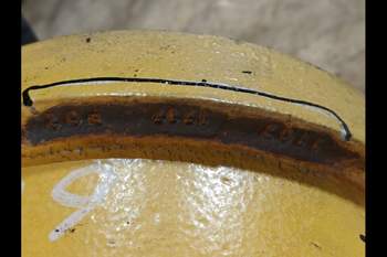 salg af Endantrieb Hinterachse Volvo L70 F RECHT