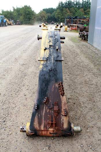 salg af Ausleger New Holland E215 B