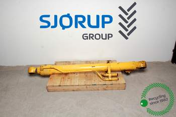 New Holland E215 B Hydraulic Cylinder New Holland E215 B Hydraulic Cylinder