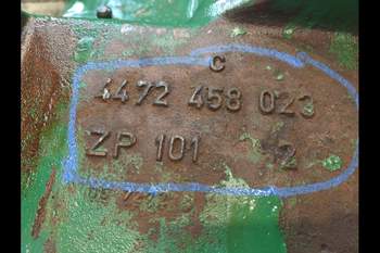 salg af Vorderachsgehäuse John Deere 3640 RECHT