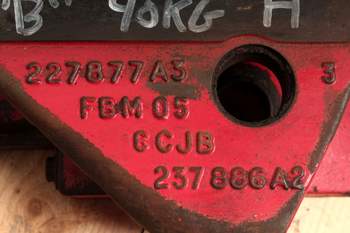salg af Halter f. Unterlenker McCormick XTX 185