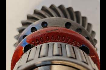 salg af John Deere 6820 Front axle differential