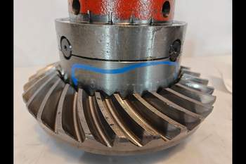 salg af John Deere 6820 Front axle differential
