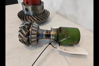 salg af John Deere 6820 Front axle differential