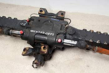 salg af Zerlegte Vorderachsen New Holland LM5080