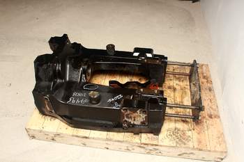 salg af Vorderachsbock Massey Ferguson 7495
