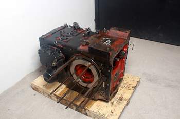 salg af Hinterachsen Massey Ferguson 8250