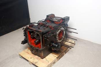 salg af Hinterachsen Massey Ferguson 8250