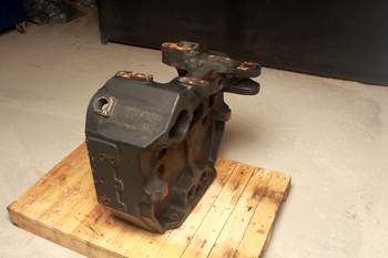 salg af Vorderachsbock Case Puma 240