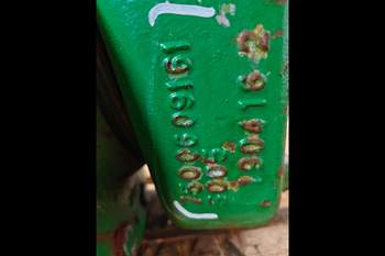 salg af Endandtrieb Vorderachse John Deere 6155R RECHT