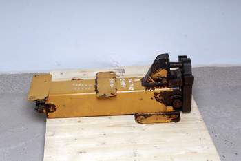 salg af Anhängerkupplung Caterpillar TH62