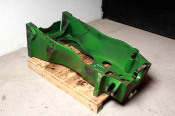 salg af Vorderachsbock John Deere 7820