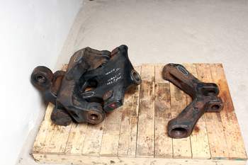 salg af Abfederungsbock Massey Ferguson 6480