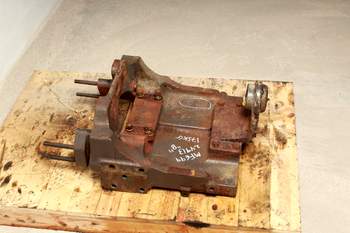 salg af Vorderachsbock Massey Ferguson 699