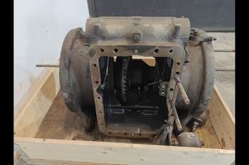 salg af Hinterachsen Fendt 820 Vario