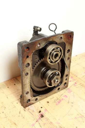 salg af Zapfwellengetriebe Case Farmall 55 C