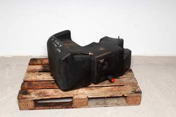 salg af Kraftstofftank New Holland 8560