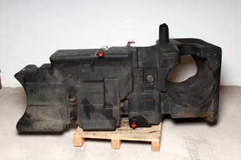 salg af Kraftstofftank Deutz-Fahr Agrotron 265