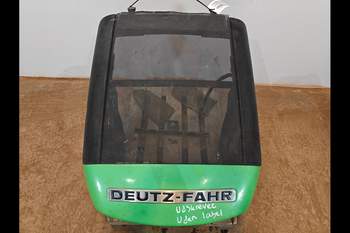 salg af Deutz-Fahr Agrotron 265  Engine Hood Part