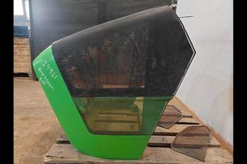 salg af Deutz-Fahr Agrotron 265  Engine Hood Part