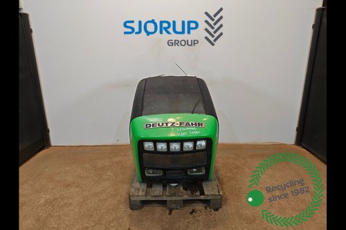 salg af Deutz-Fahr Agrotron 265  Engine Hood Part