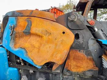 salg af zerlegte Teleskoplader New Holland LM435