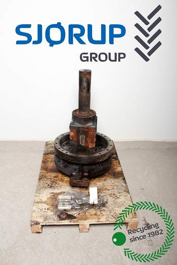 salg af New Holland 8970 RIGHT Rear Half Axle