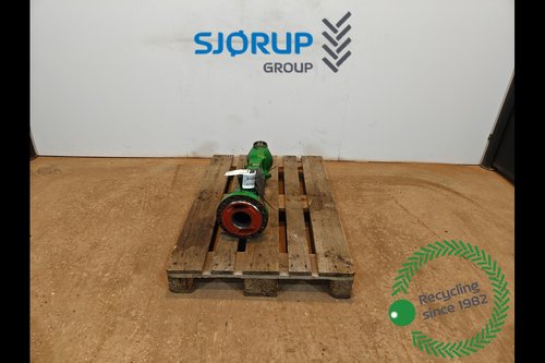 salg af Vorderachsgehäuse John Deere 6820 RECHT