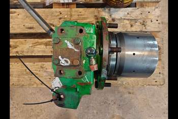 salg af Endandtrieb Vorderachse John Deere 6820 RECHT