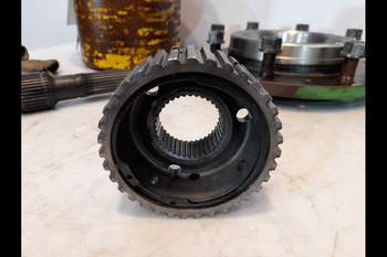 salg af Endandtrieb Vorderachse John Deere 6820 LINKS