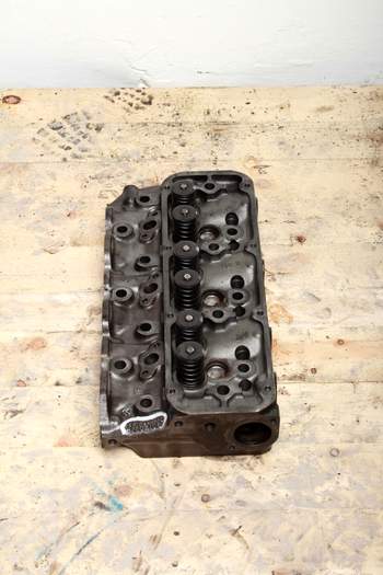 salg af Zylinderkopf Ford 4130 