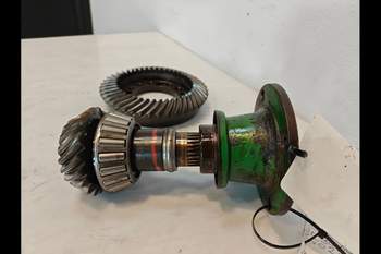 salg af John Deere 3050 Front axle differential