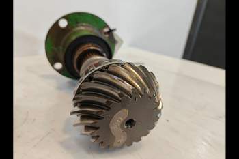salg af John Deere 3050 Front axle differential