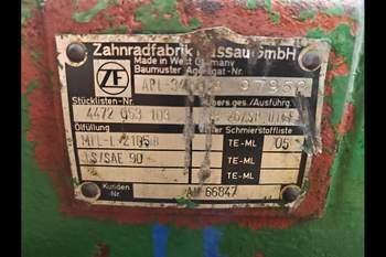 salg af John Deere 3050 RIGHT Front axle house